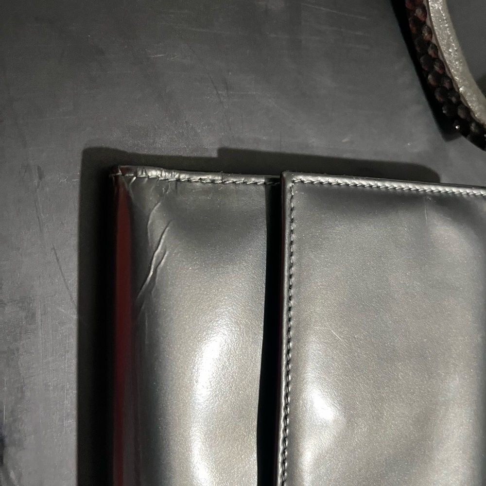 Salvatore Ferragamo Wallet Purse Ganchini. Gun metal color. - Picture 8 of 9